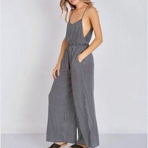 MINKPINK Black White Check Wide-Leg Jumpsuit Sleeveless Tie Pockets Scoop M
